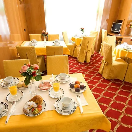 Hotel Cinque Giornate 